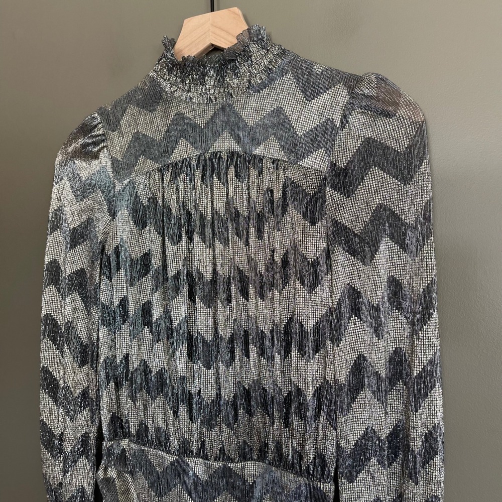 ba&sh Goldy Dress Size XS Anthracite Silver Metallic Chevron High Neck Chic Sexy - Picture 11 of 16